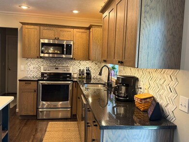 3815 Cedar Creek Ct, Fairmont, MN 56031 - photo 6