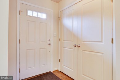 2932 Nob Hill Ct, Alexandria, VA 22314 - photo 6