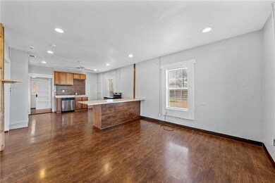 601 Eagle Dr, Eddy, TX 76524 - photo 6