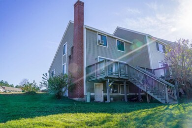 70 Pendleton Ln, Londonderry, NH 03053 - photo 5