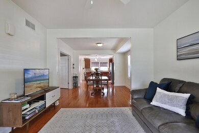 Neutral colors makes decorating easy.