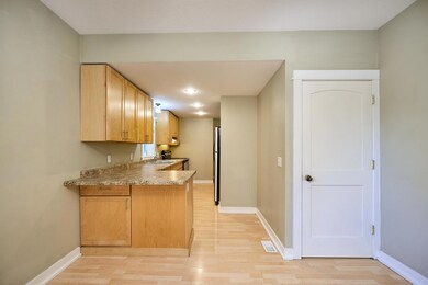 2327 Cole Ave SE unit A, Minneapolis, MN 55414 - photo 5