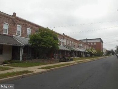 337 W 5th St, Lansdale, PA 19446 - photo 2