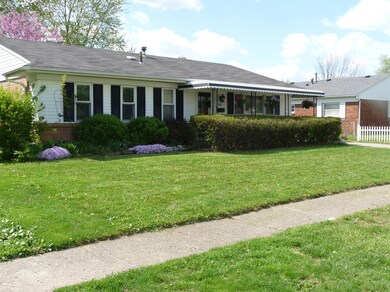 781 Cottrell Dr, Columbus, OH 43228 - photo 2