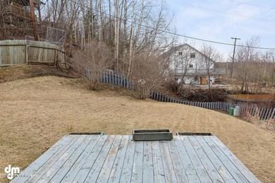 Backyard_CG_1476-SMALL