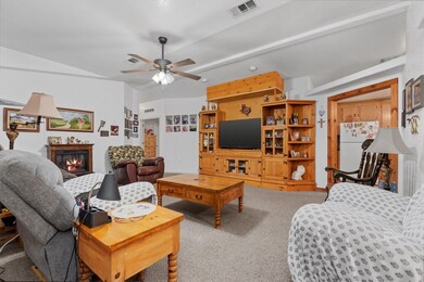 4010 Pamela Way, Montgomery, TX 77316 - photo 5