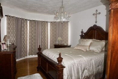 174 Indiana Ave, Providence, RI 02905 - photo 6