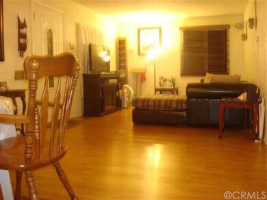 Living room laminate wood flooring combined with D