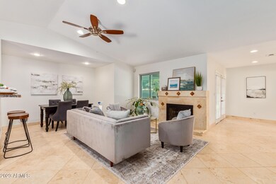 Great Room w/ Fireplace