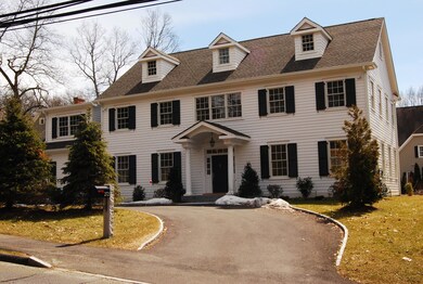 272 Palmer Hill Rd, Riverside, CT 06878 - photo 3