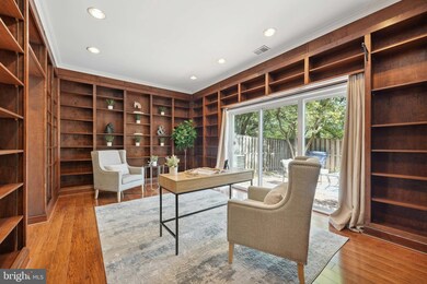 5905 Munson Ct, Falls Church, VA 22041 - photo 4