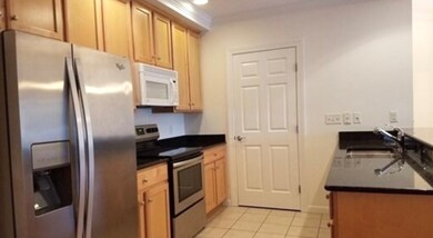 5 Woodman Way unit 209, Newburyport, MA 01950 - photo 2