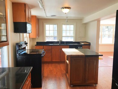 406 James St, Milford, PA 18337 - photo 4