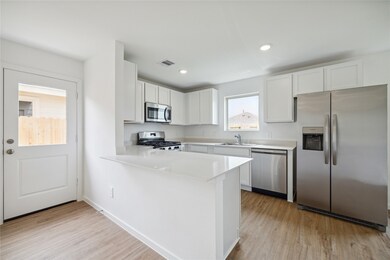 17747 Grove Hill Dr, Hockley, TX 77447 - photo 5