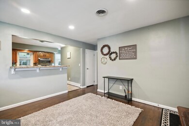 24140 W Main St, Columbus, NJ 08022 - photo 5