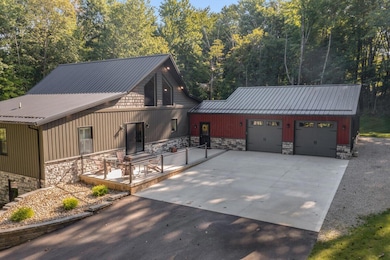 529 King Beach Dr-50-WEB