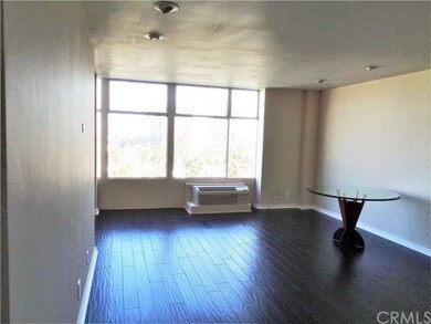 living area #2