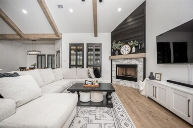 172 Clayton Crossing, Springtown, TX 76082 - photo 6