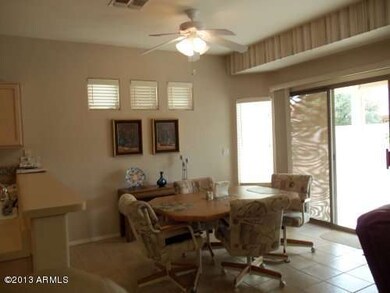 6954 S Newport CT 003