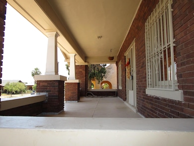 2935 Grant Ave, El Paso, TX 79930 - photo 4