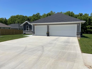 1523 E New Madrid, Republic, MO 65738 - photo 3