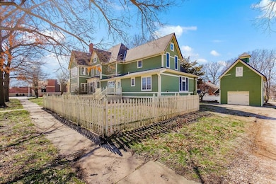 510 E Chippewa St, Paola, KS 66071 - photo 7