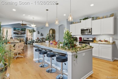 49087 Shannon Ct, Macomb, MI 48042 - photo 7