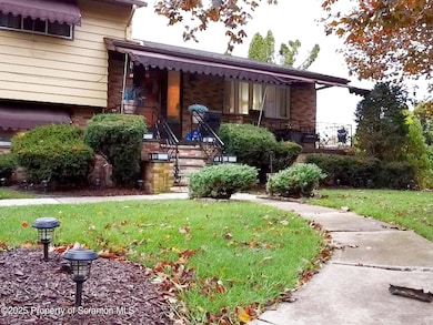 215 Lake Scranton Rd, Scranton, PA 18505 - photo 3