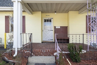 14 Osgood St, Lawrence, MA 01843 - photo 4