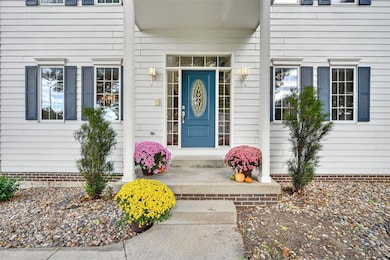 5783 Beechtree Dr, West Des Moines, IA 50266 - photo 3