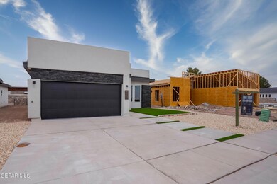 485 Plateau Dr, Socorro, TX 79927 - photo 4