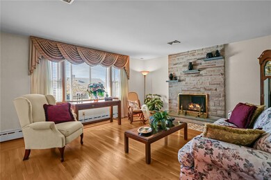 10 Windmill St, Pawtucket, RI 02860 - photo 3