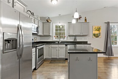 101 Quaker Ln unit 5A, West Warwick, RI 02893 - photo 5