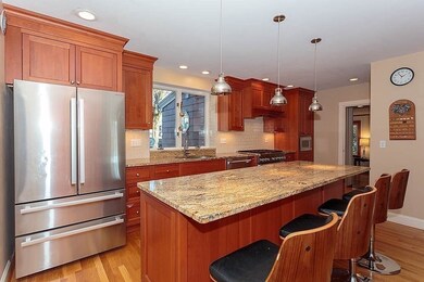 211 High St, Reading, MA 01867 - photo 5