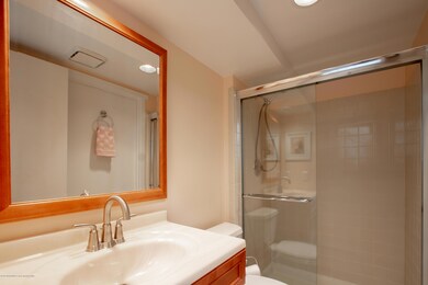 20 Hunters Pointe, North Middletown, NJ 07748 - photo 7