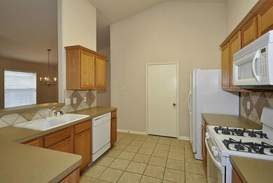 2514 Hidden Park Ln, Conroe, TX 77385 - photo 7