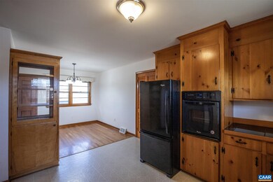 1326 Keesling Ave, Waynesboro, VA 22980 - photo 7