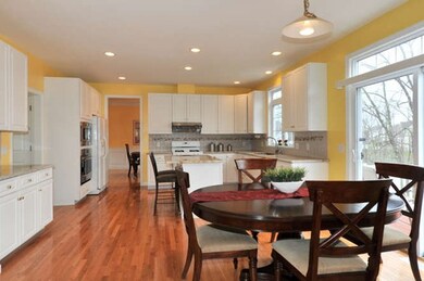 3 Pratt St, South Grafton, MA 01560 - photo 3