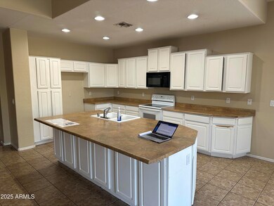 2441 E Binner Dr, Chandler, AZ 85225 - photo 3