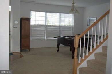 44052 Delphinium Dr, California, MD 20619 - photo 5