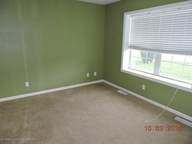 11600 Gold Fields Dr unit R, Grand Ledge, MI 48837 - photo 6