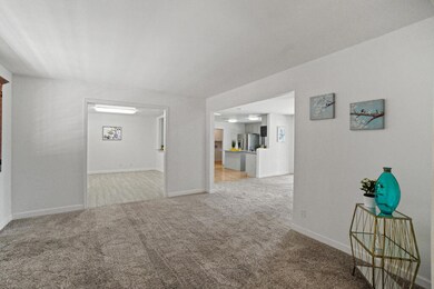 17007 Carson Dr, Horizon City, TX 79928 - photo 5