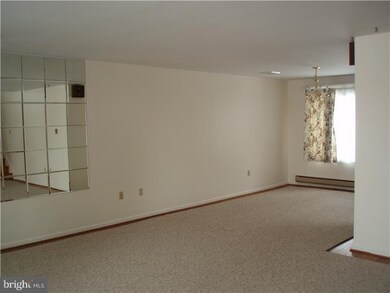 4357 E Campbell Rd, Pennsburg, PA 18073 - photo 5