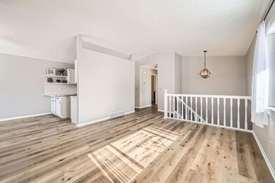 11846 Undercliff St NW, Coon Rapids, MN 55433 - photo 6