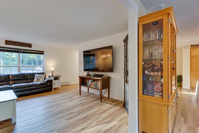 open concept to dining and kitchen