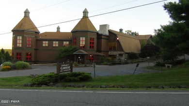 123 Basswood Dr, Hawley, PA 18428 - photo 4