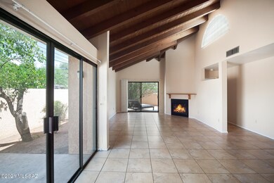 3090 E 4th St-16