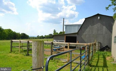 4559 White Church Rd, Chambersburg, PA 17202 - photo 5