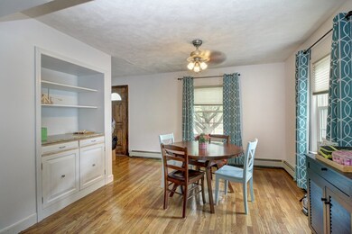 5 Vine St, Wakefield, MA 01880 - photo 2