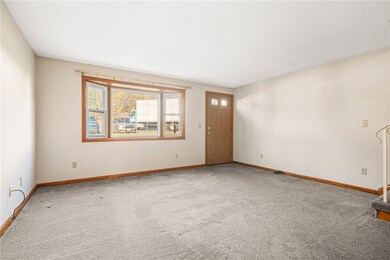 47 Morgan Ave unit 6, Johnston, RI 02919 - photo 4